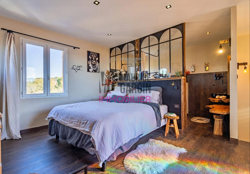 Maison - 114 m² - 4 pièces