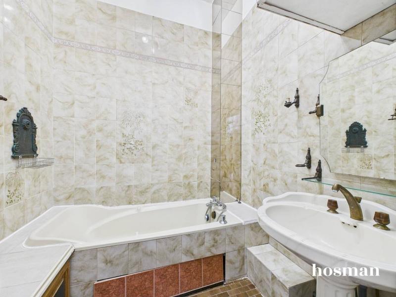 Appartement - 105 m² - 4 pièces