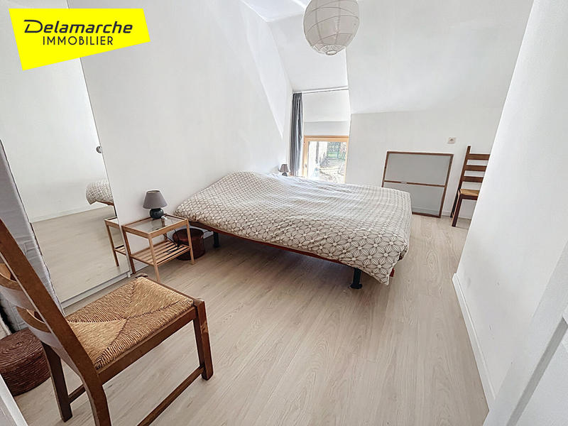 Maison - 163 m² - 9 pièces