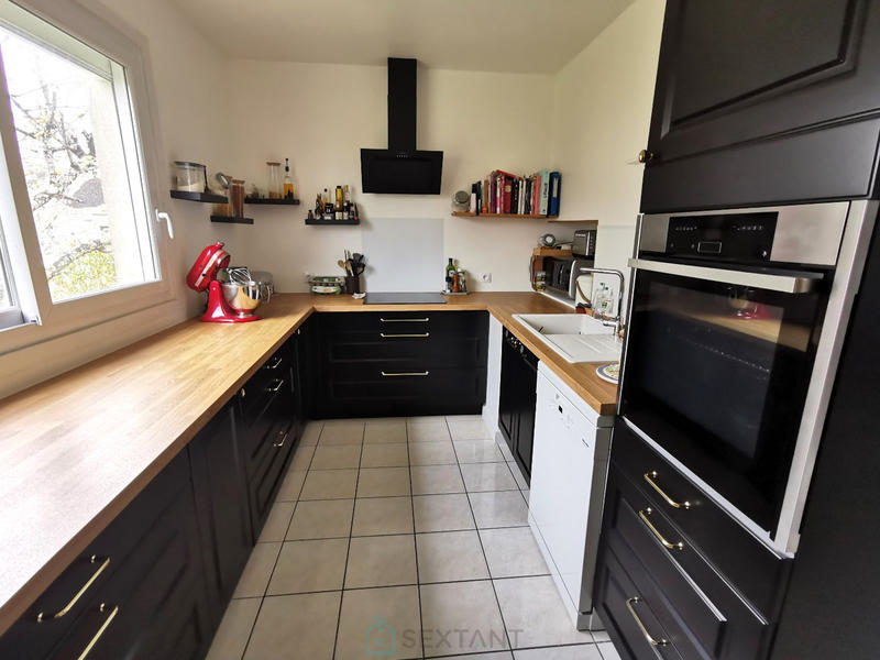 Maison - 133 m² - 6 pièces