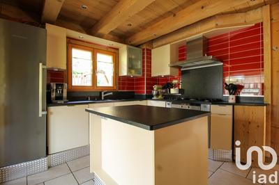 Châlet - 230 m² - 12 pièces