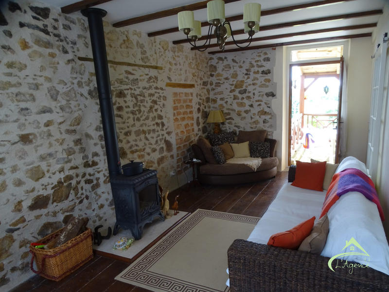 Maison ancienne - 146 m² - 7 pièces