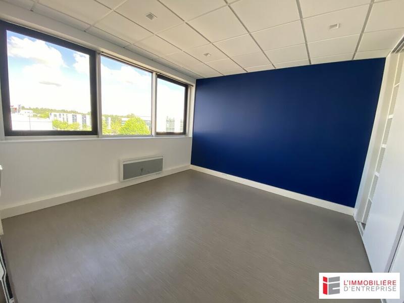 Bureau - 85 m²
