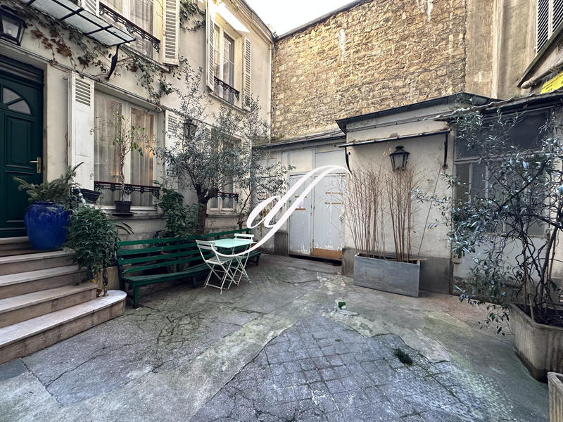 Fonds de commerce - 145 m²