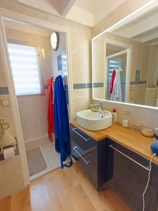 Maison - 171 m² - 6 pièces