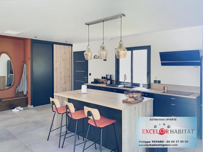 Maison - 89 m² - 4 pièces