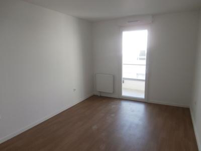 Appartement - 93 m² - 4 pièces