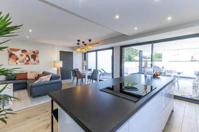 Maison - 150 m² - 4 pièces