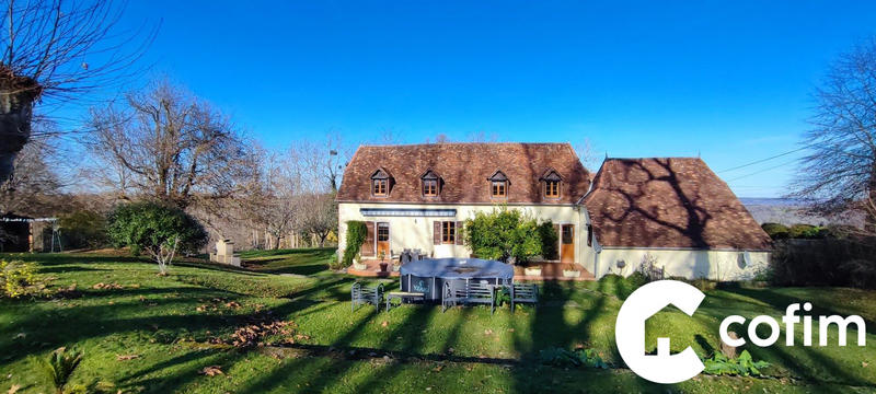 Maison ancienne - 153 m² - 6 pièces