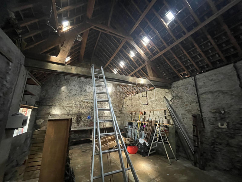 Maison - 180 m² - 6 pièces