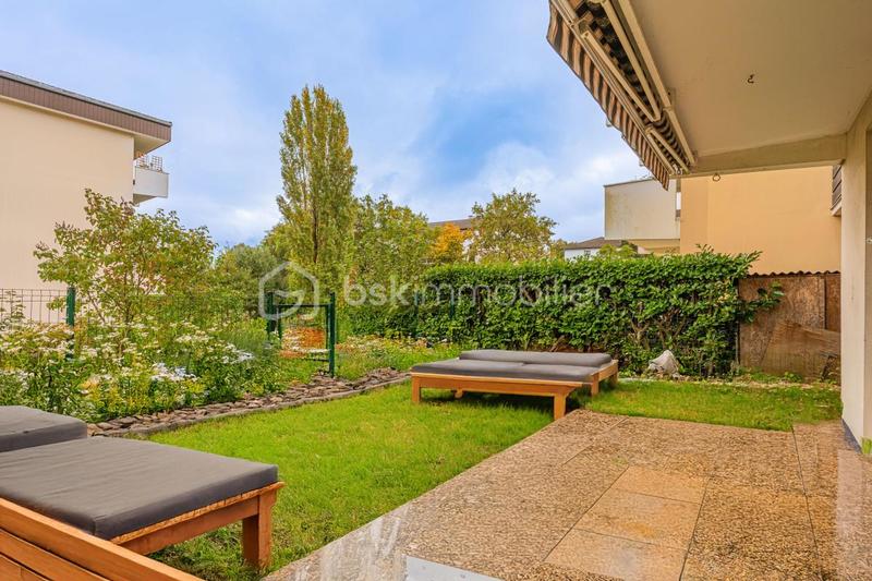 Appartement - 79 m² - 4 pièces