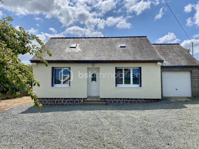 Maison traditionnelle - 90 m² - 5 pièces