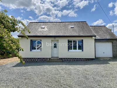 Maison traditionnelle - 90 m² - 5 pièces