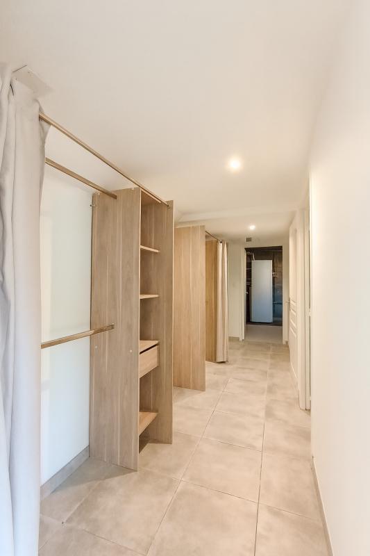 Pavillon - 184 m² - 8 pièces