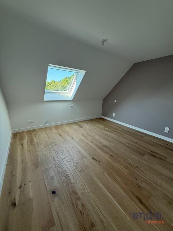 Maison - 144 m² - 5 pièces