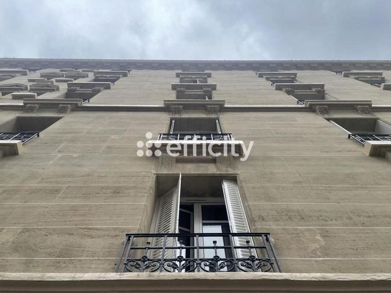 Bureau - 41 m² - 2 pièces