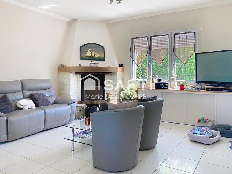 Maison - 190 m² - 8 pièces