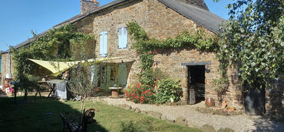 Maison - 152 m² - 8 pièces