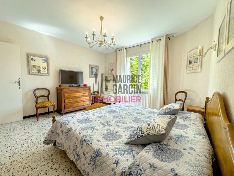 Maison - 184 m² - 5 pièces