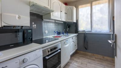 Appartement - 77 m² - 4 pièces