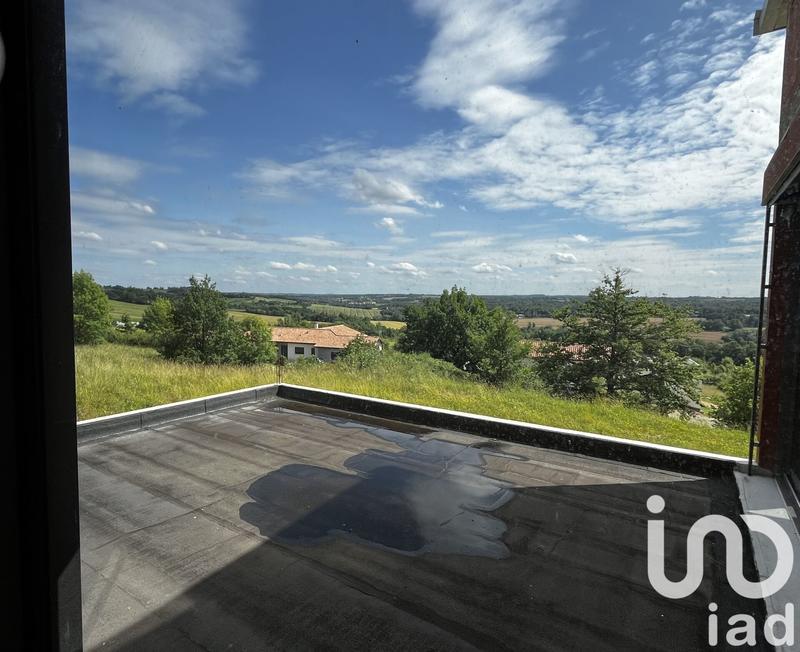 Maison - 162 m² - 5 pièces