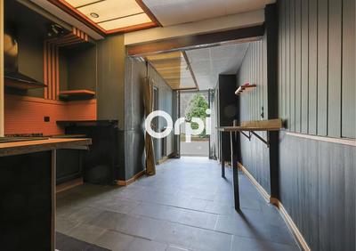 Maison - 92 m² - 4 pièces