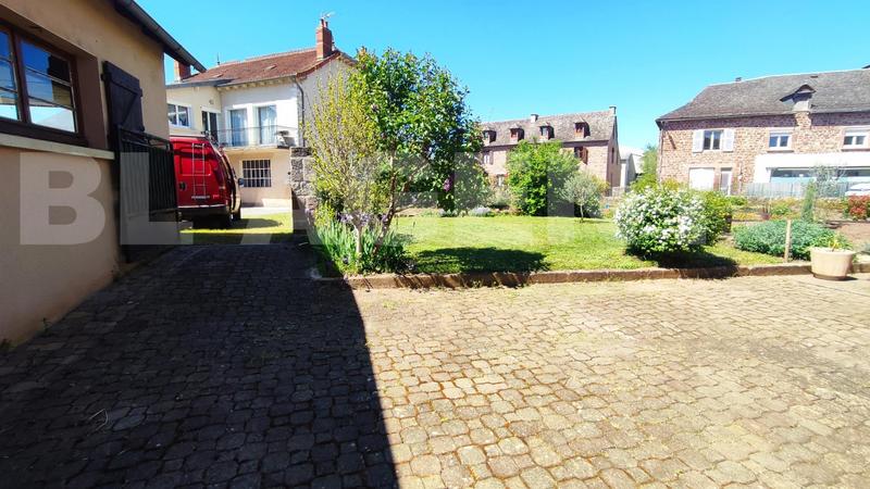 Maison ancienne - 210 m² - 10 pièces