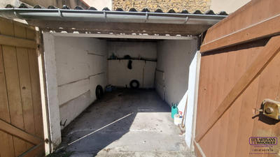 Parking / Garage - 15 m²