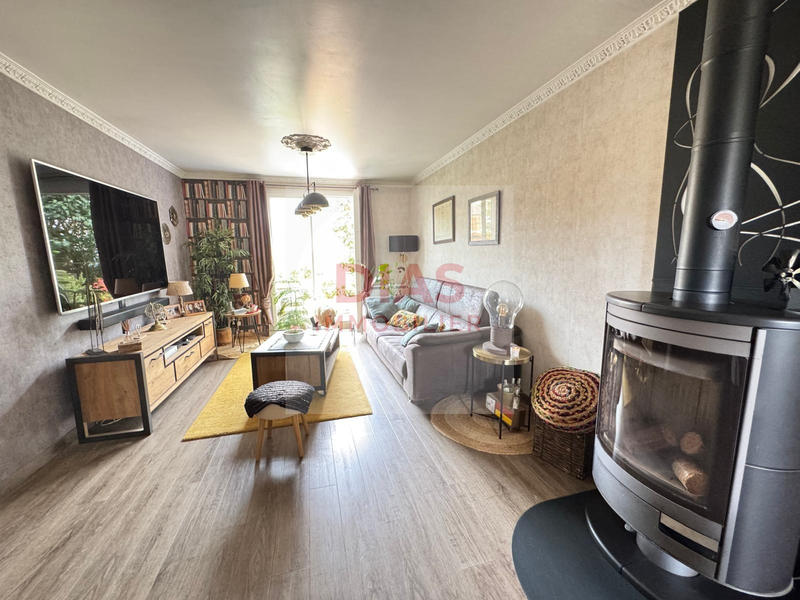 Maison - 95 m² - 1 pièce