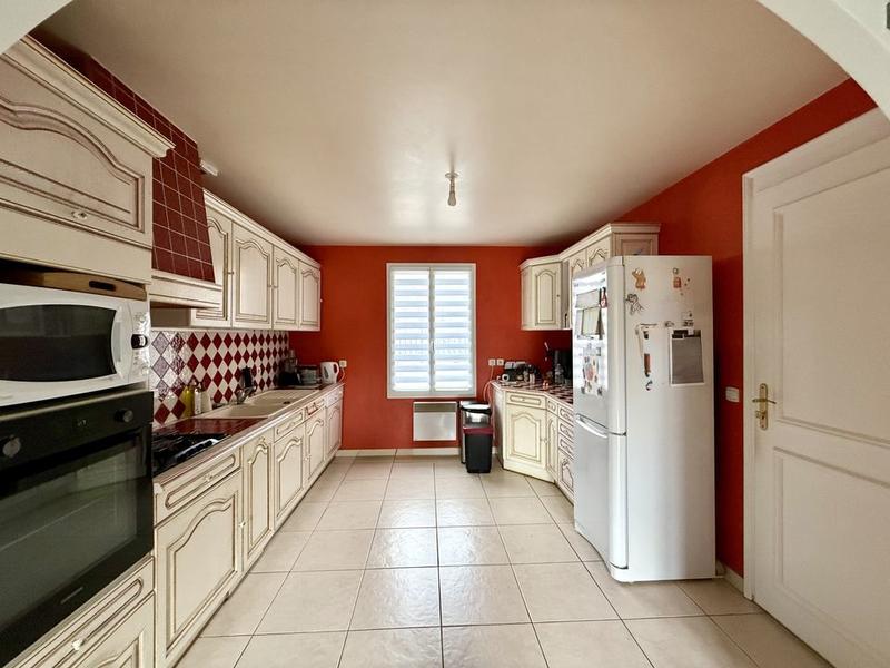 Maison - 93 m² - 5 pièces