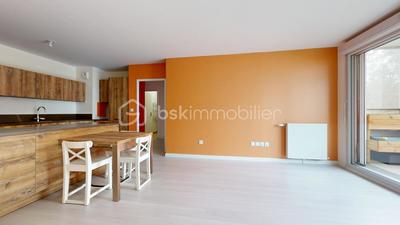 Appartement - 85 m² - 4 pièces