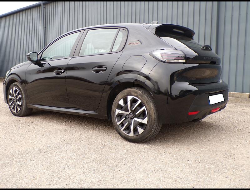 Peugeot 208 Ptech 100 Style Bvm