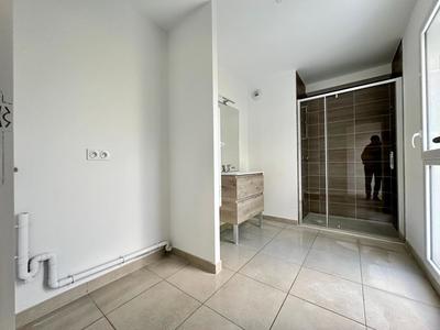 Appartement - 79 m² - 3 pièces