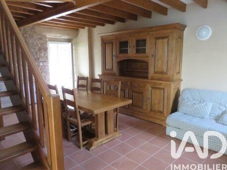 Maison - 465 m² - 17 pièces