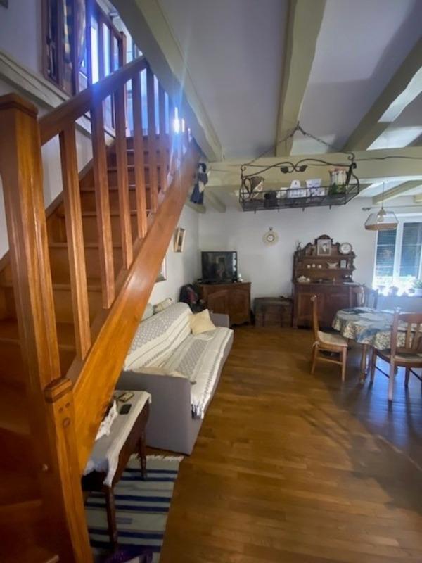 Maison - 60 m² - 3 pièces