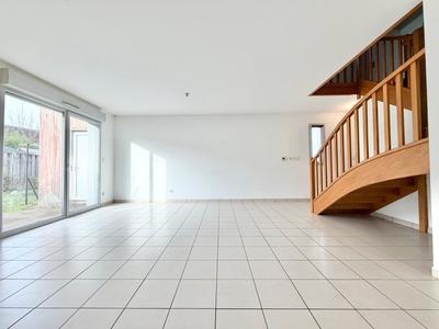 Maison - 103 m² - 5 pièces