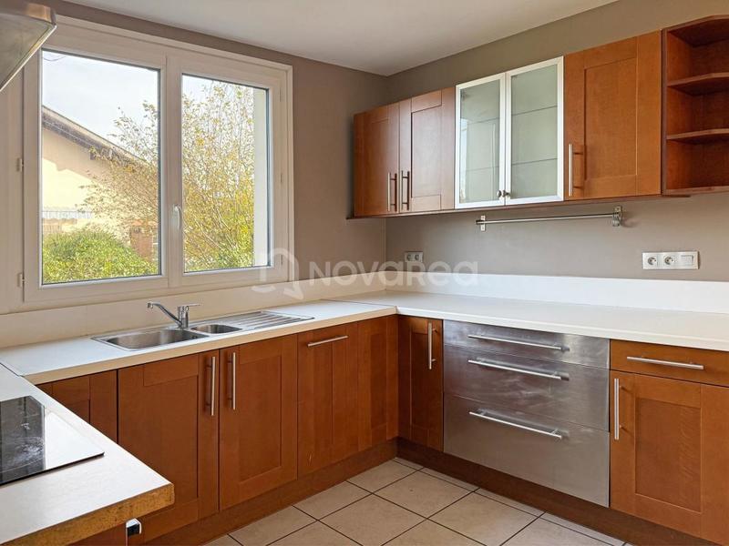 Maison - 165 m² - 7 pièces