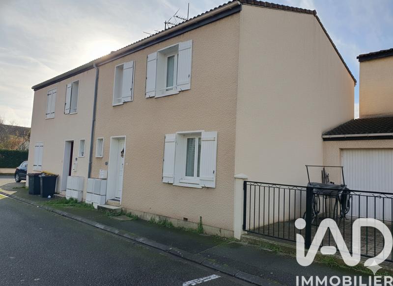 Maison - 92 m² - 4 pièces