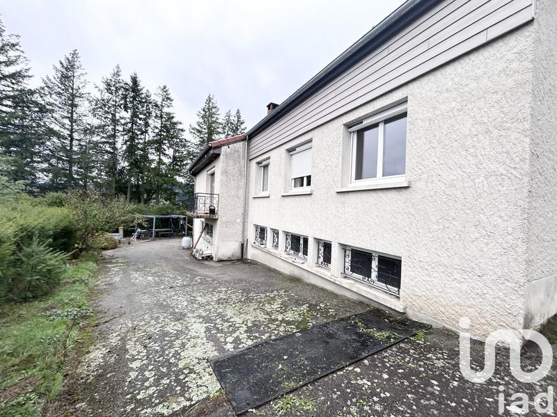 Maison - 140 m² - 5 pièces