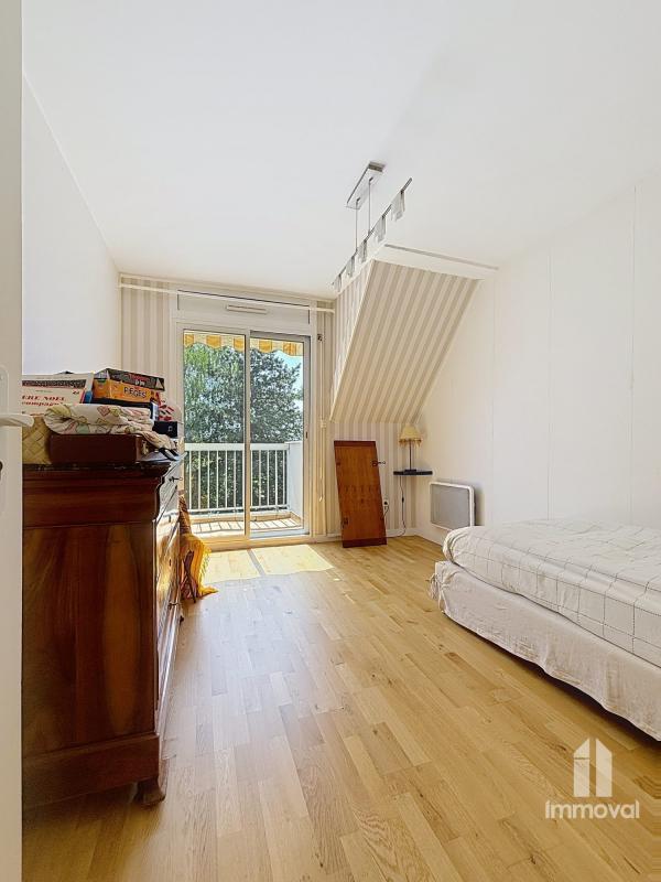 Appartement - 189 m² - 7 pièces