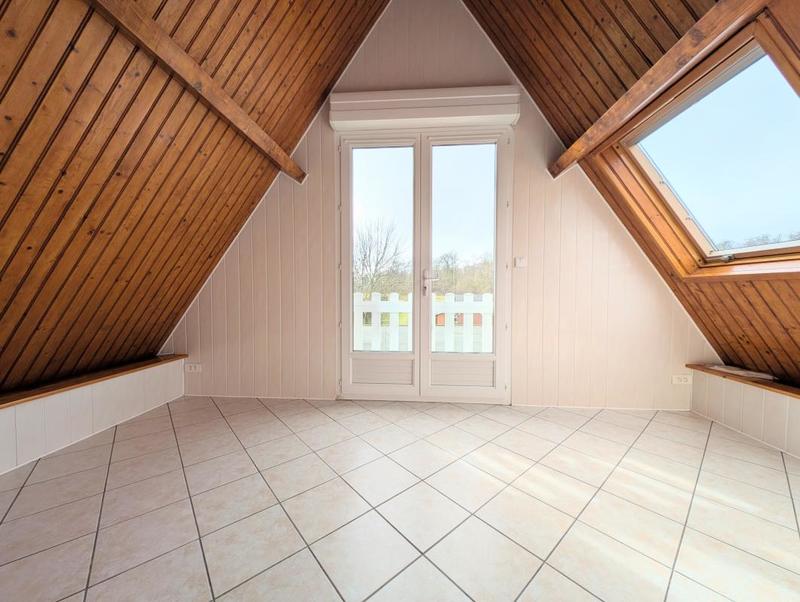 Maison - 208 m² - 8 pièces