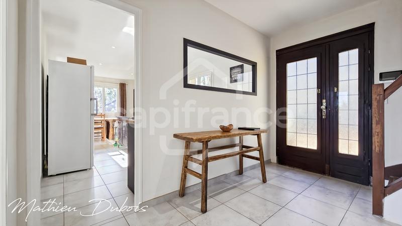 Maison - 204 m² - 7 pièces