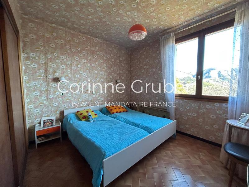 Maison - 94 m² - 5 pièces