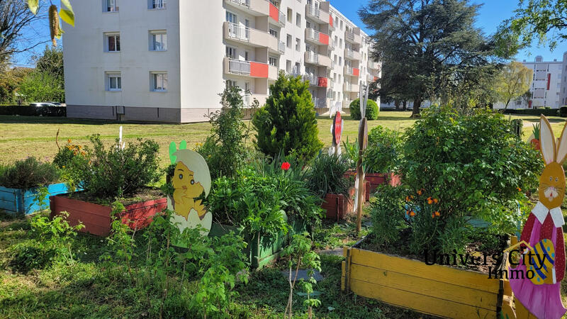 Appartement - 76 m² - 4 pièces