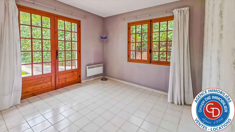Maison - 120 m² - 4 pièces