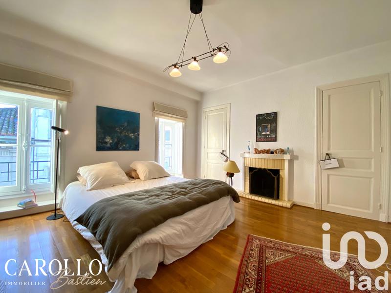 Duplex - 193 m² - 7 pièces