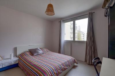 Appartement - 79 m² - 4 pièces