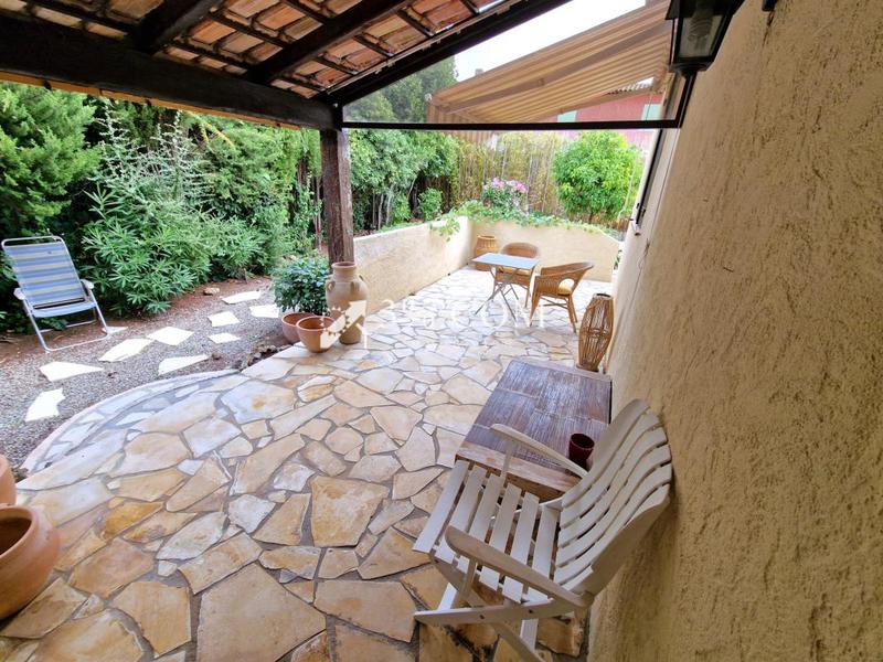 Villa - 96 m² - 5 pièces