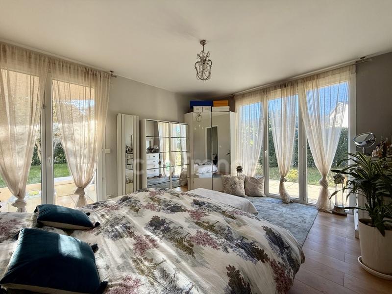 Appartement - 91 m² - 3 pièces