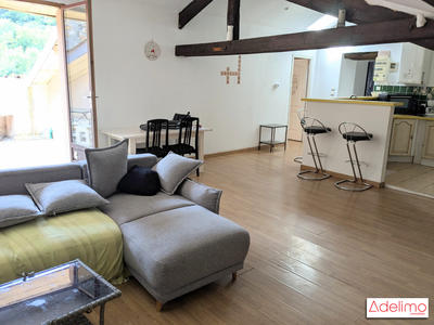 Appartement - 100 m² - 4 pièces